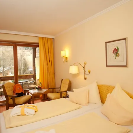 Praegant Otel 4*