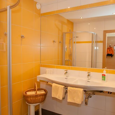 Praegant Otel Bad Kleinkirchheim