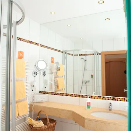 Otel Praegant 4*