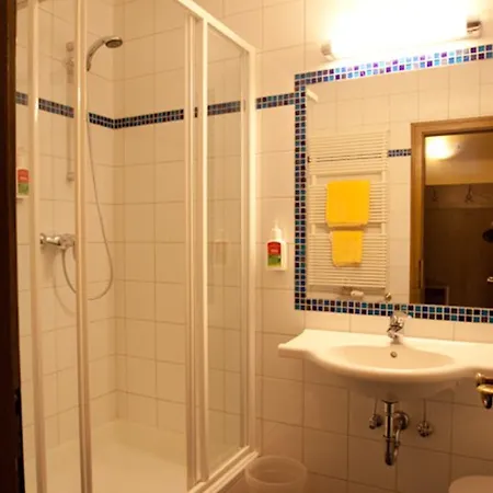 Hotel Praegant 4*